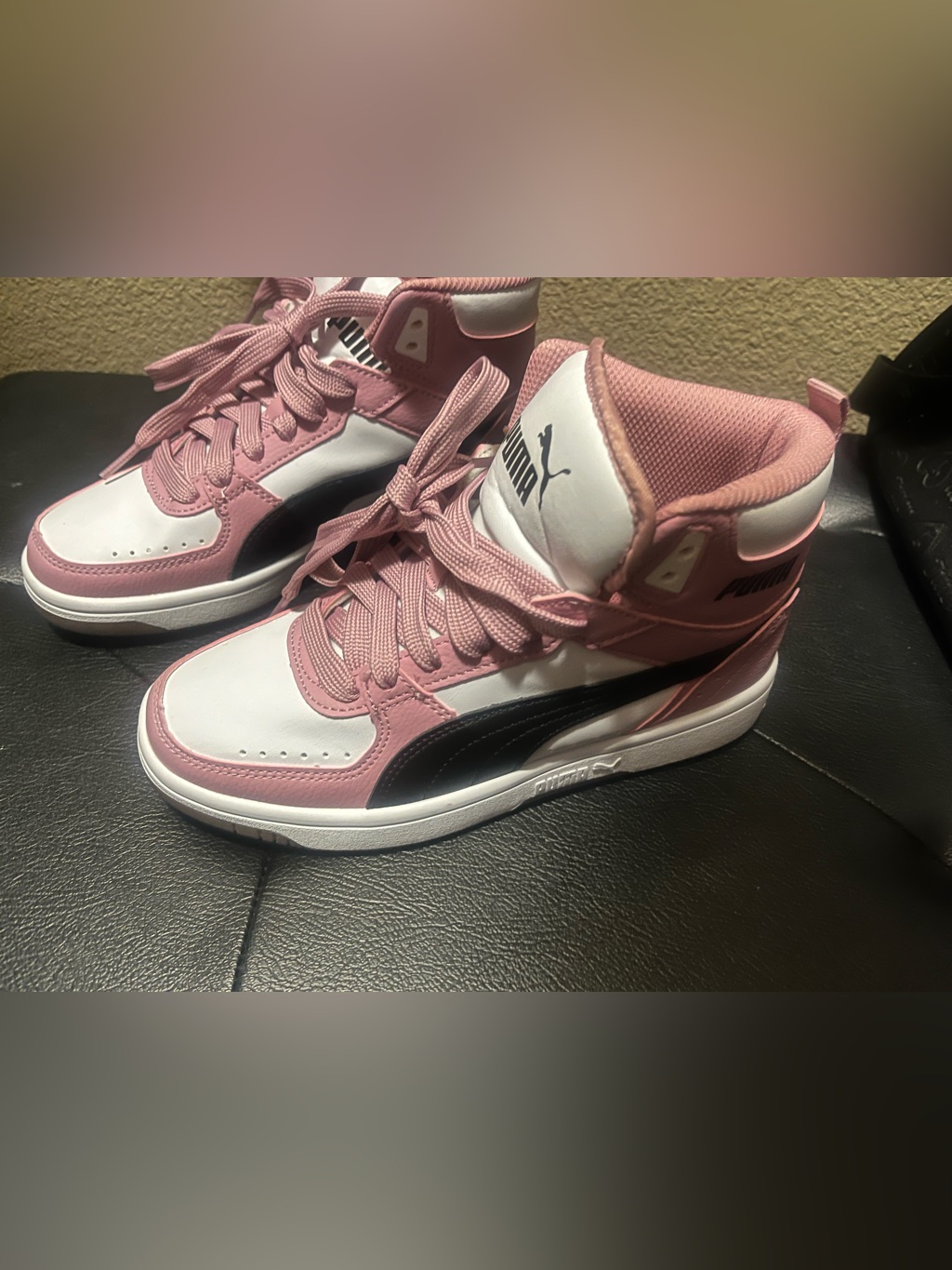 Size 4 Puma